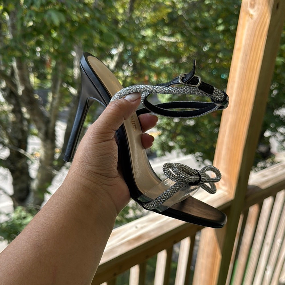Elegant Black and Silver Women's Heels Sz 7